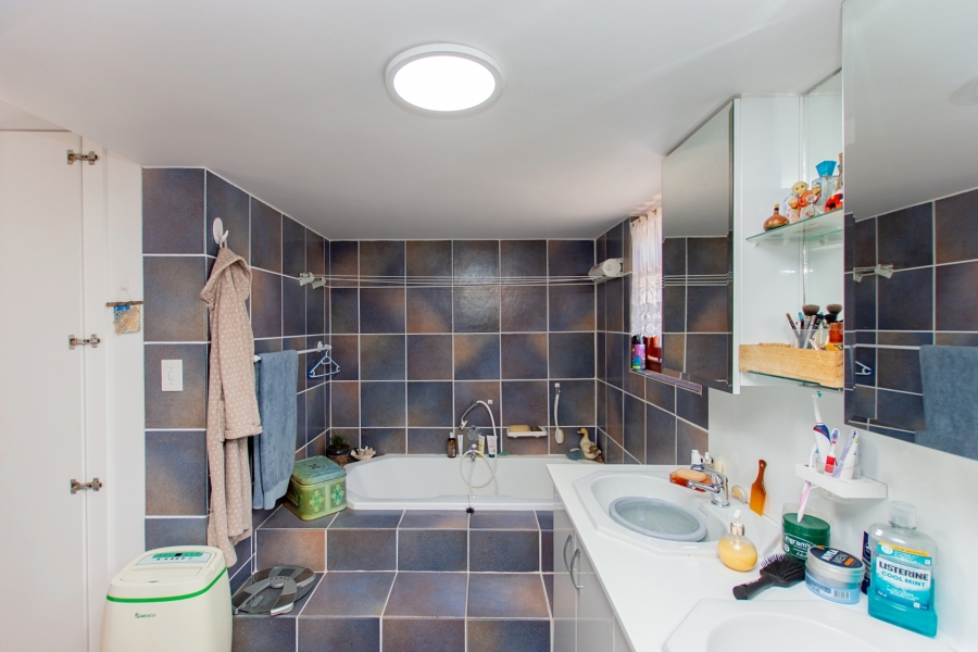 3 Bedroom Property for Sale in Paradise Beach Western Cape